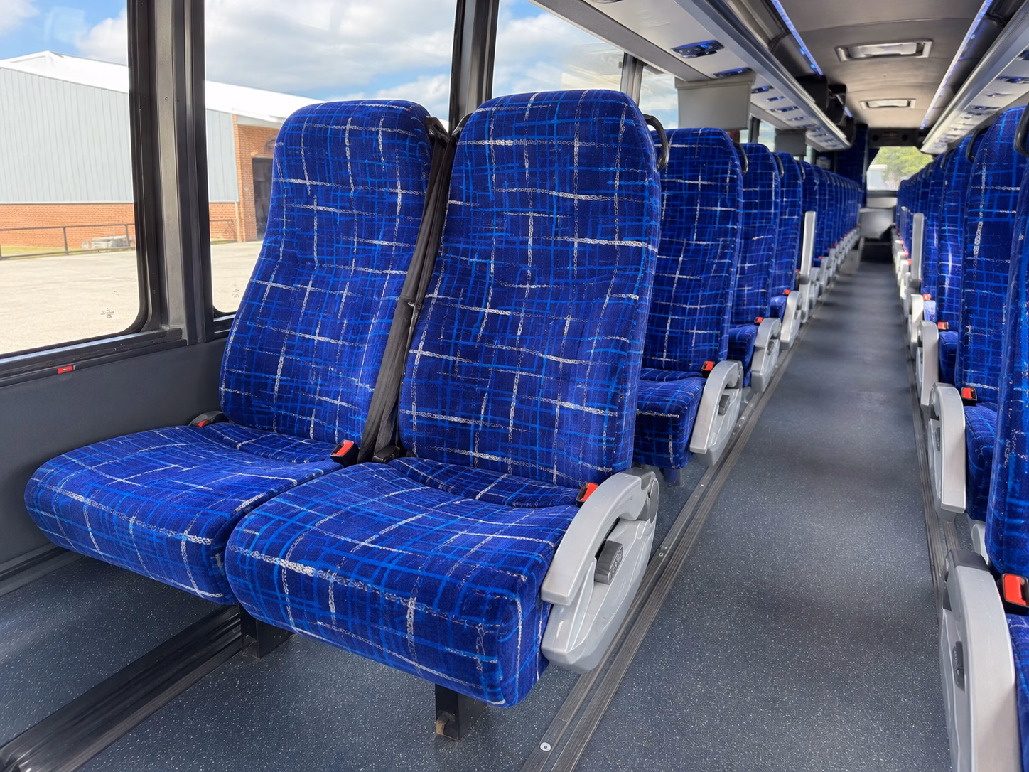 bus rentals to d h lescombes winery bistro and old mesilla tasting stops