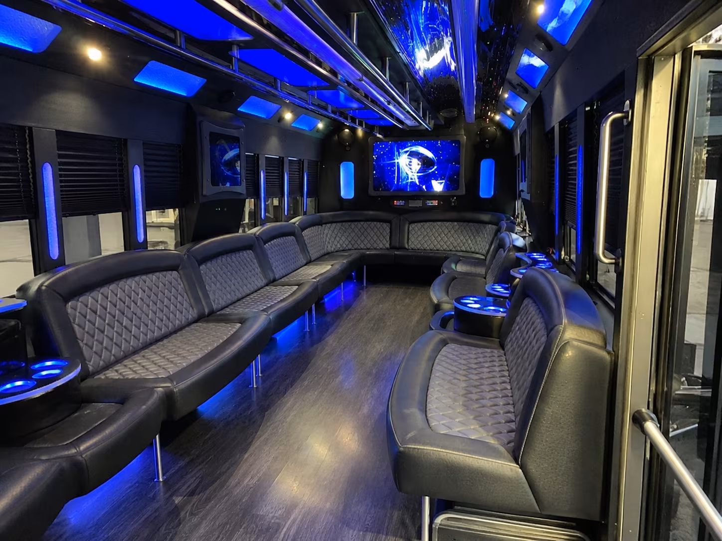 las cruces 28 passenger party bus interior
