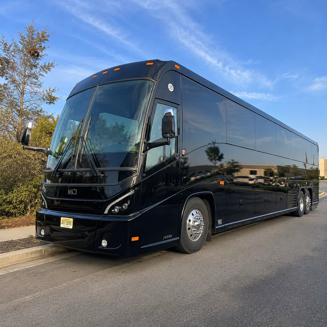 military shuttle buses between las cruces holloman afb and fort bliss