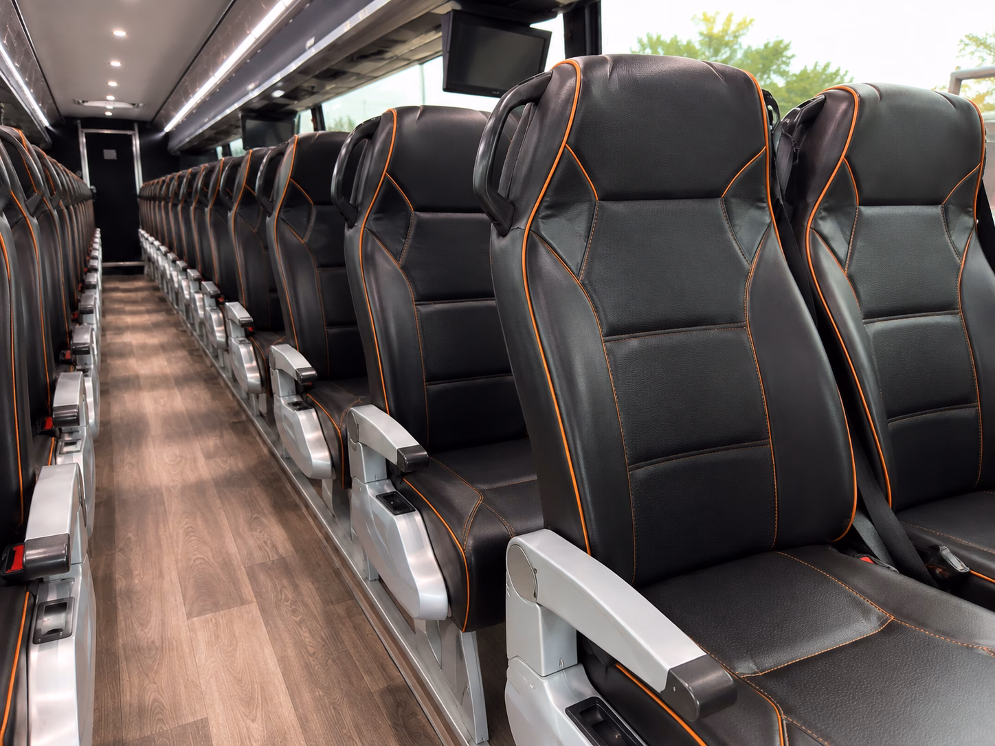 shuttle buses between las cruces hotels and your wedding venue