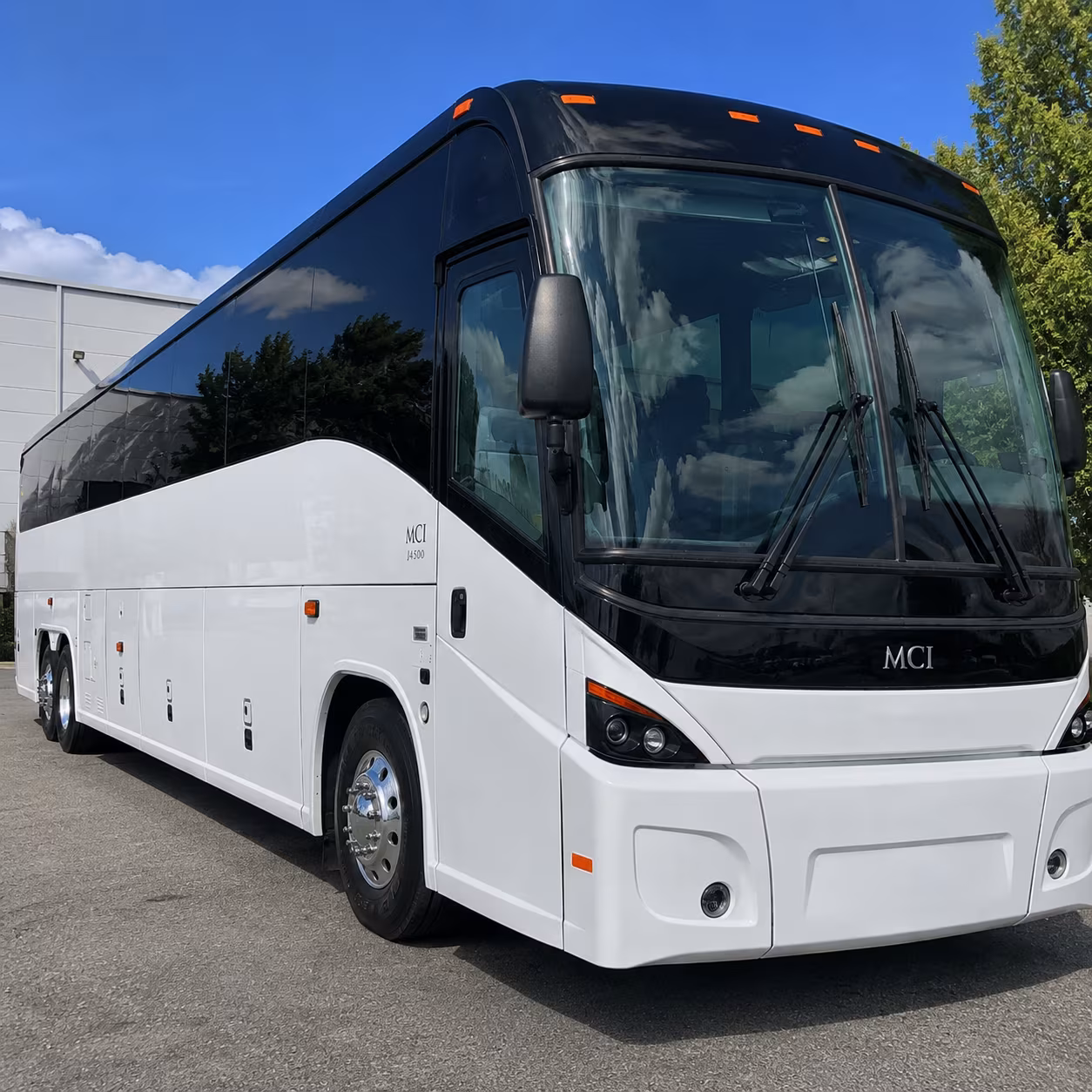 tucson international airport bus rentals for las cruces groups